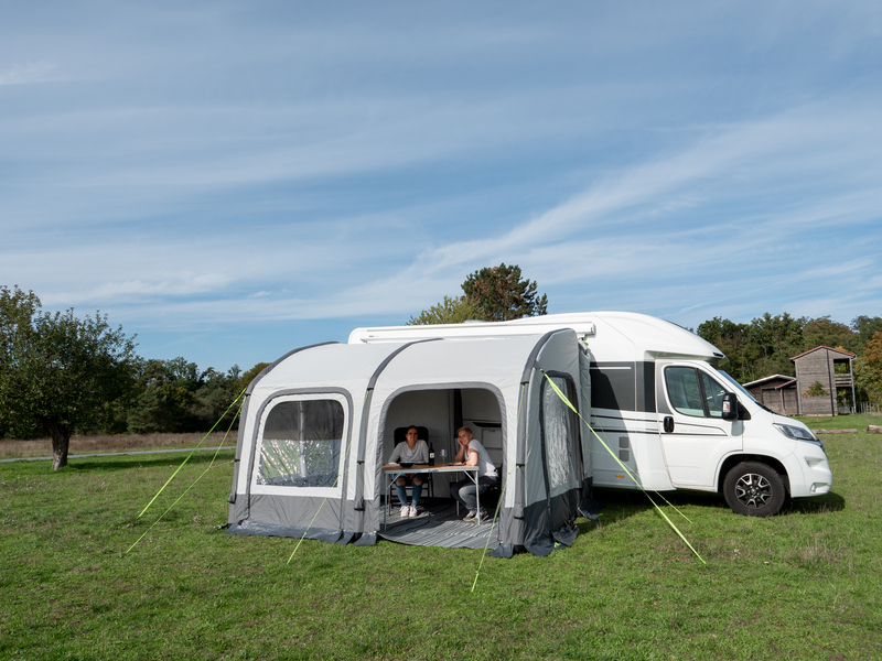 freistehendes Luftvorzelt TOUR PONZA AIR 390 für Reisemobile