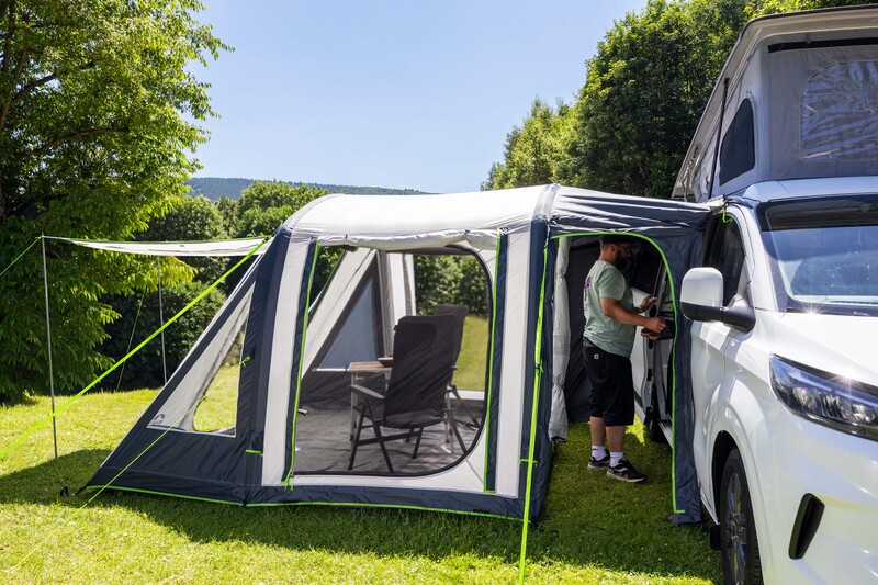 Aufblasbares Busvorzelt Tour Breeze Air 180-220 cm