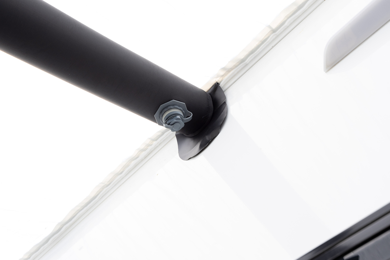 Aufblasbares Wohnwagen-Teilzelt One Beam 220cm