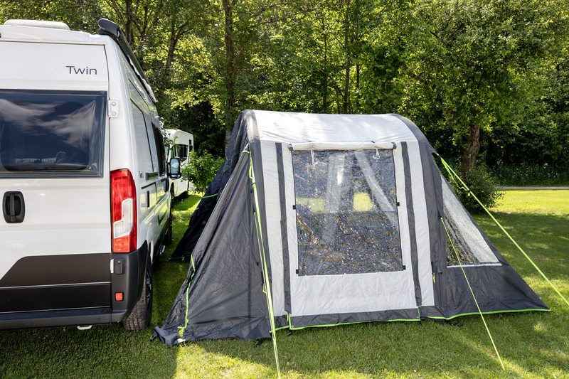Aufblasbares Busvorzelt Tour Breeze Air 250-280 cm